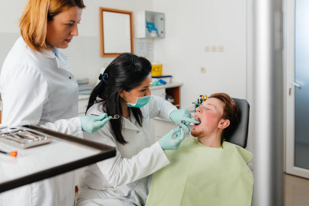 Best Emergency Orthodontic Repairs in East Dubuque, IL